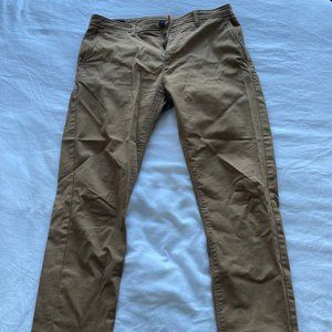 Men's Tan Chino Pant (Slim - Mens 32)